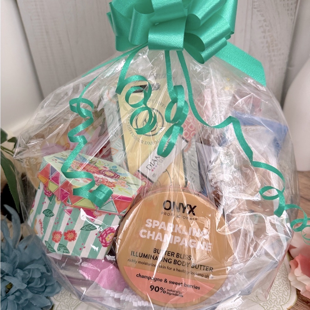 Sparkling Champagne Spa Gift Basket - Birthday Gift, Thank You Gift - Picture 5 of 5